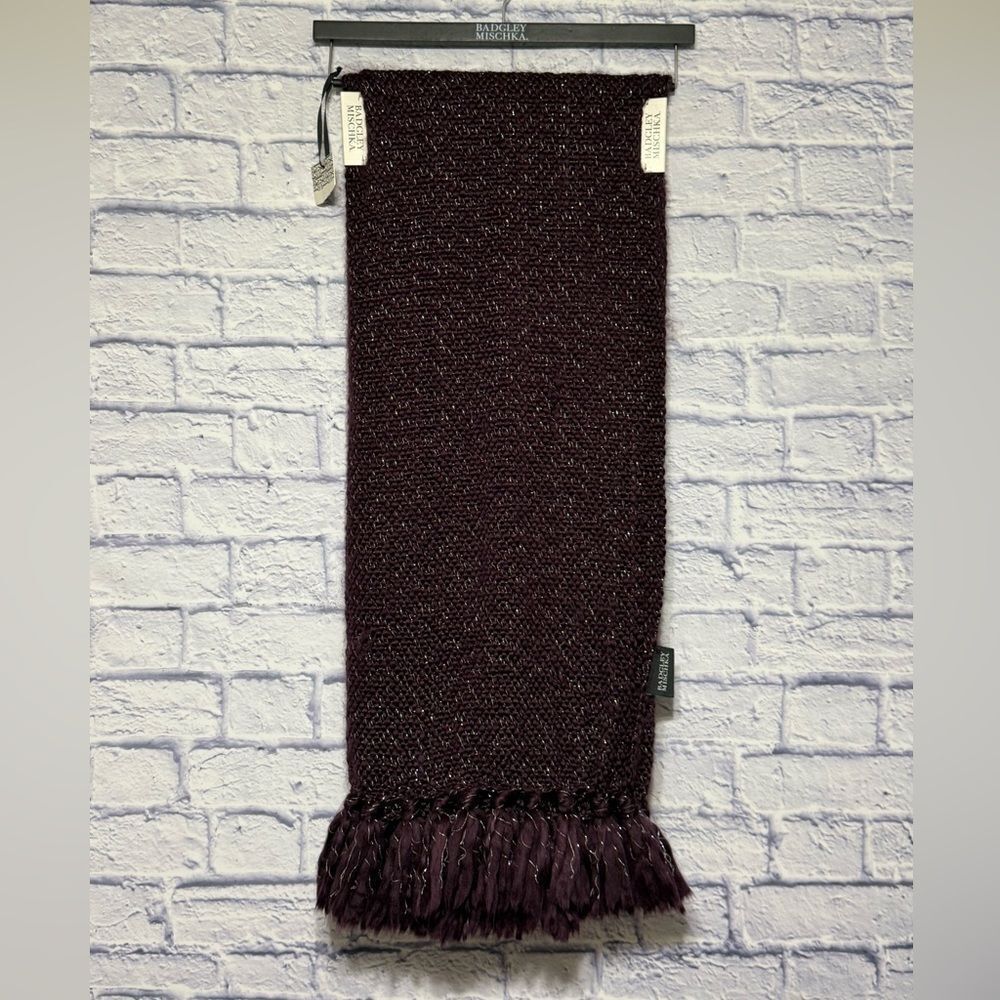 Badgley Mischka Home Fringe Throw 50" x 60” Maroon With Gold New With Flaws
